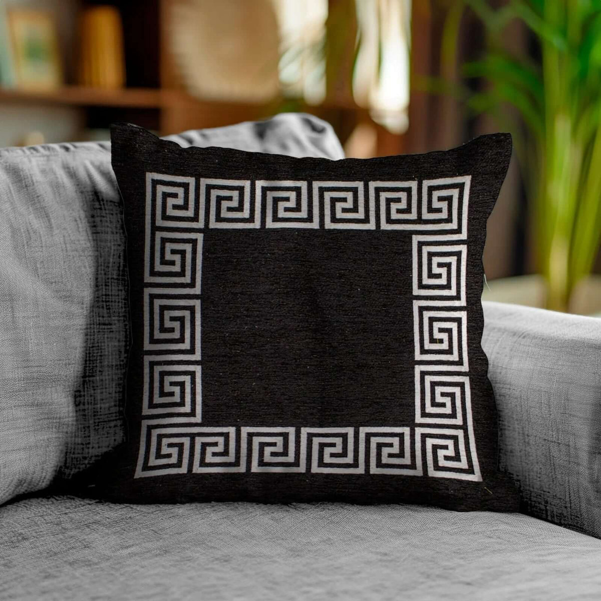 COPPIA CUSCINI ARREDO JACQUARD SFODERABILI ATENE decorativi su divano in stile moderno.