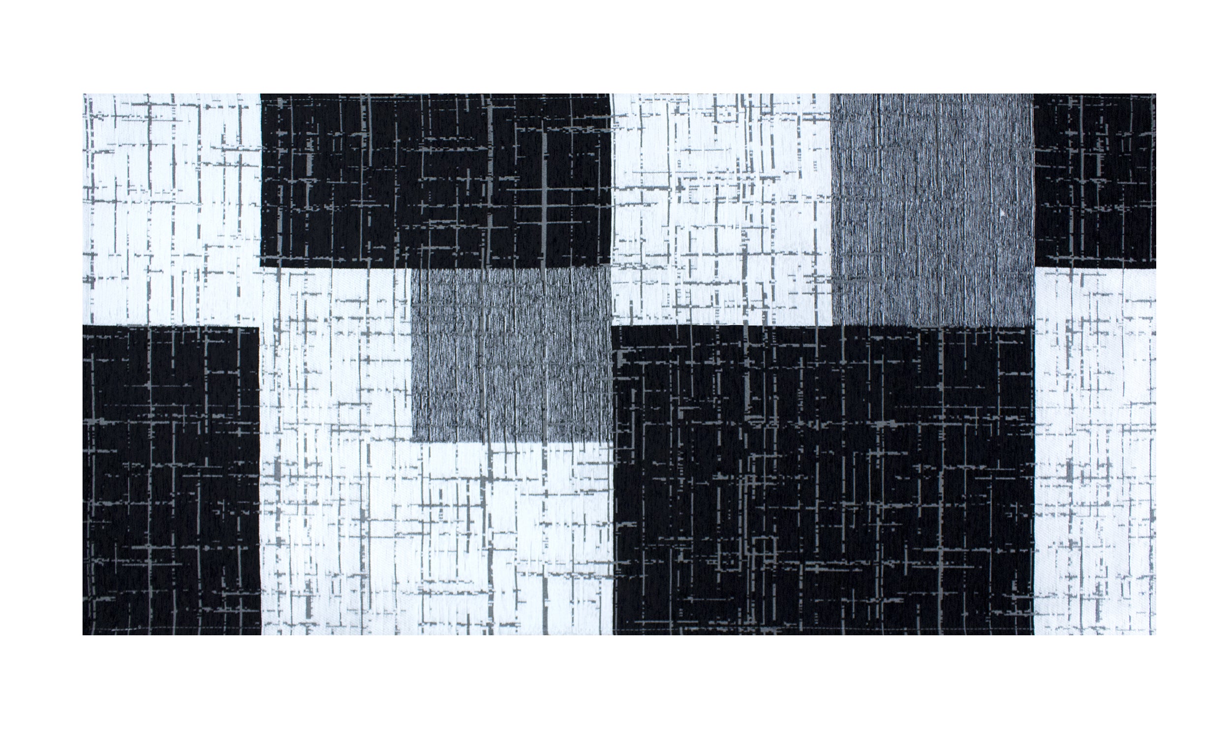 Modern geometric rug in black and white, 115x175 cm, featuring an anti-slip design for style and safety.